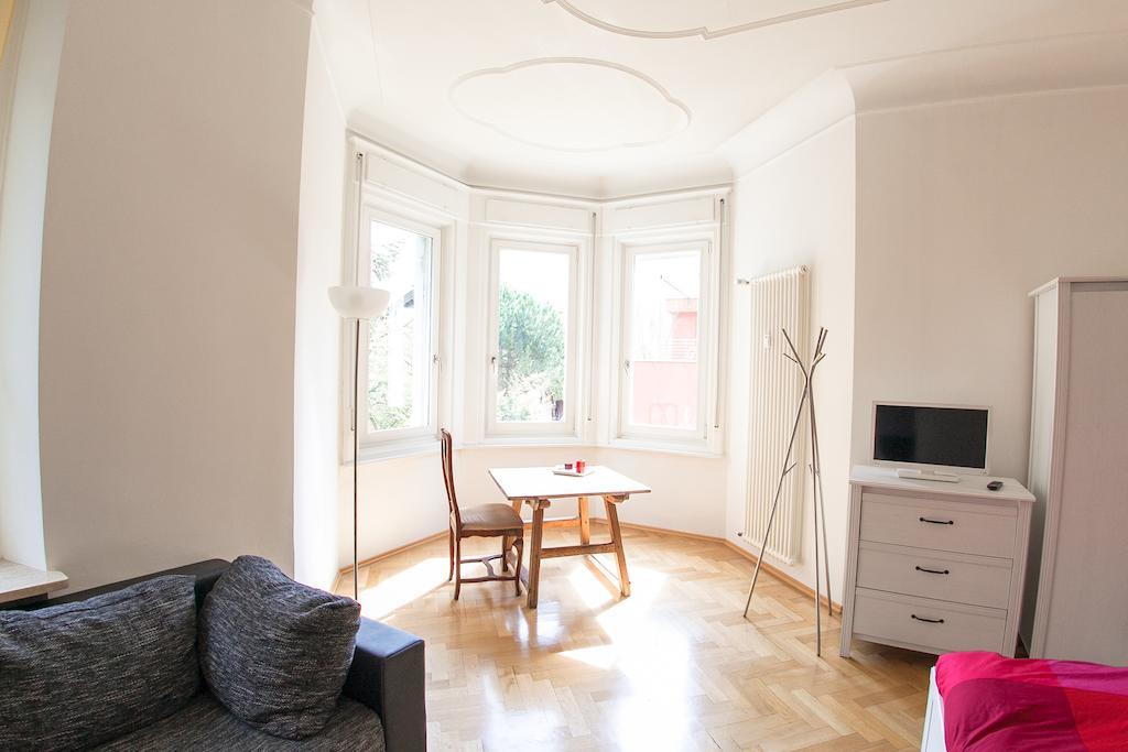 Villa Anita Rooms Больцано Номер фото